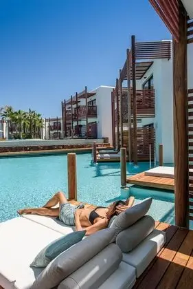 Premium Room Sharing Pool