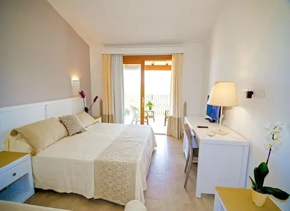 Family Dört Kişilik Oda