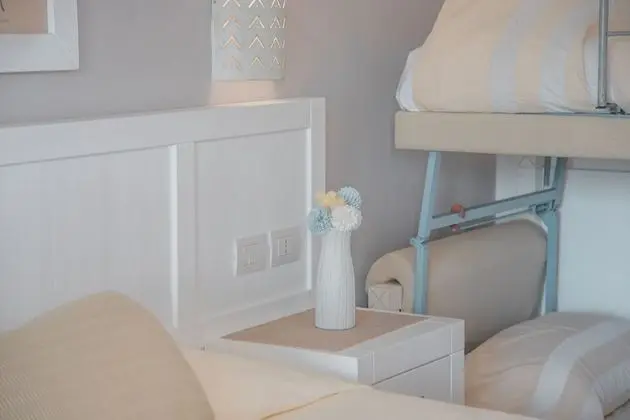 Family Dört Kişilik Oda