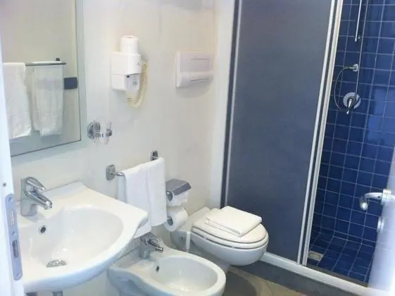 Deluxe Tek Büyük Yataklı Oda, Deniz Manzaralı