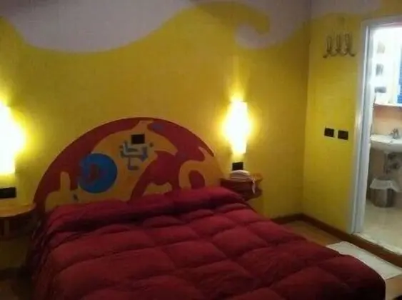 Tek Büyük veya İki Ayrı Yataklı Oda