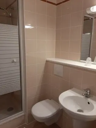Dört Kişilik Oda