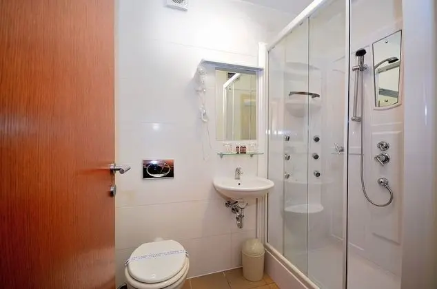 Premium Tek Büyük veya İki Ayrı Yataklı Oda, Deniz Manzaralı