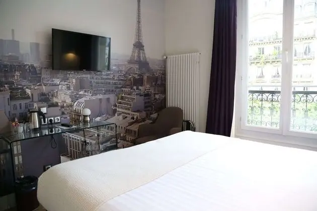 Classic Tek Büyük Yataklı Oda