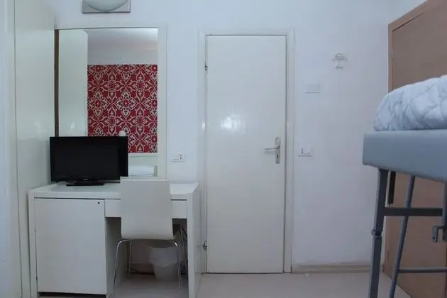 Standard Dört Kişilik Oda