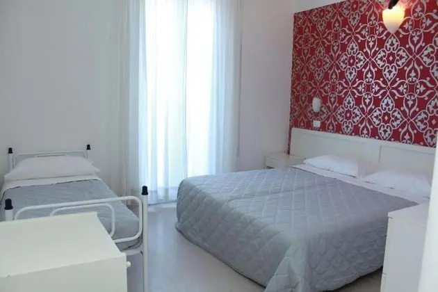 Standard Üç Kişilik Oda