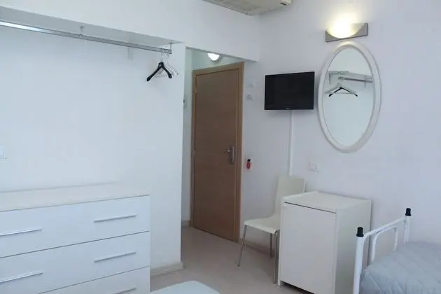 Standard Üç Kişilik Oda