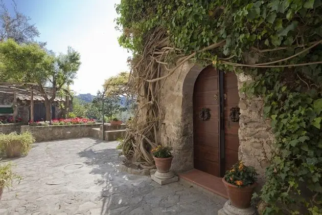 Villa, Sigara İçilebilir