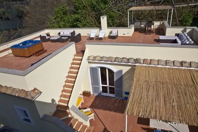 Villa, Sigara İçilebilir