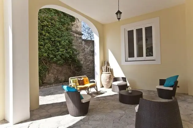 Villa, Sigara İçilebilir