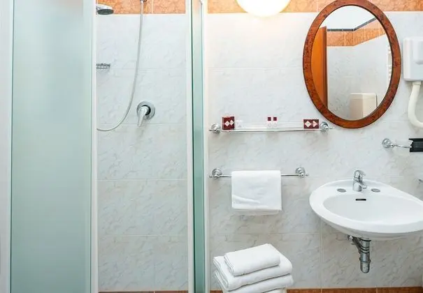 Superior Dört Kişilik Oda