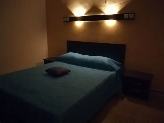 Tek Büyük veya İki Ayrı Yataklı Oda, Balkon, Deniz Manzaralı