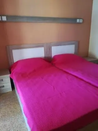 Tek Büyük veya İki Ayrı Yataklı Oda, Balkon, Deniz Manzaralı