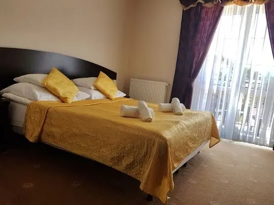 Deluxe Tek Büyük veya İki Ayrı Yataklı Oda, Balkon