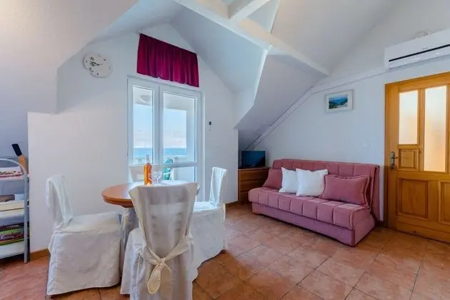 Apart Daire (Two Bedroom Apartment Marilena)