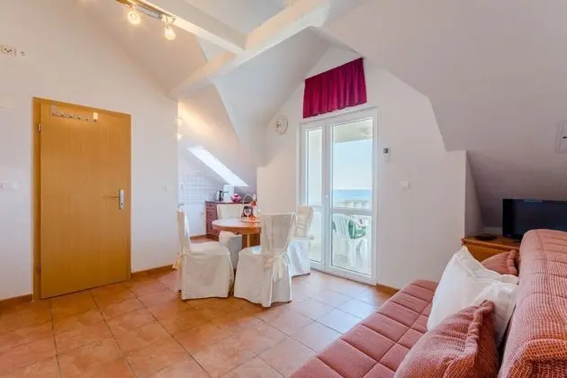 Apart Daire (Two Bedroom Apartment Marilena)