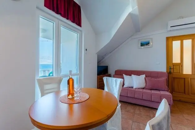 Apart Daire (Two Bedroom Apartment Marilena)