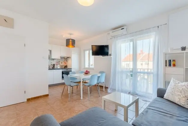 Apart Daire (Two Bedroom Apartment Stella)