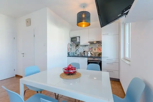 Apart Daire (Two Bedroom Apartment Stella)