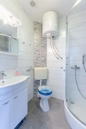 Apart Daire (Two Bedroom Apartment Stella)