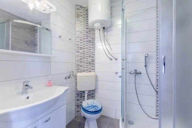 Apart Daire (Two Bedroom Apartment Stella)