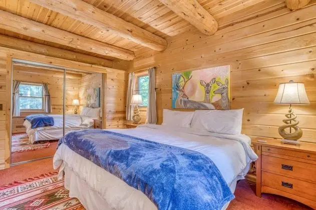 Ev, Birden Çok Yatak (The Stellar Cabins)