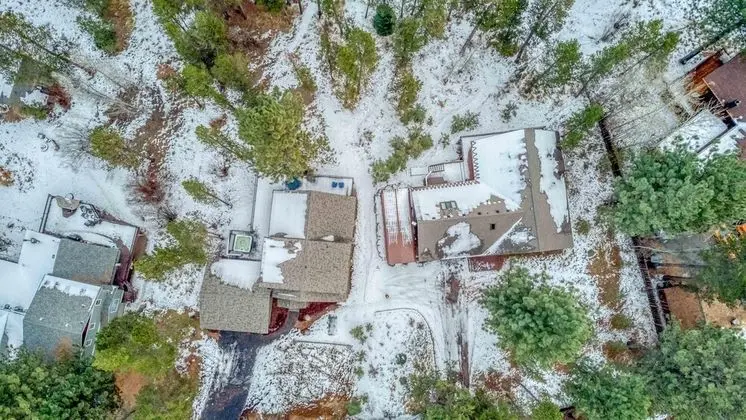 Ev, Birden Çok Yatak (The Stellar Cabins)