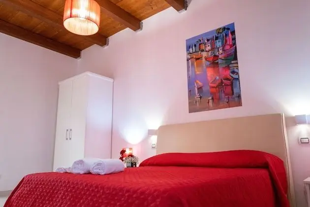 Comfort Tek Büyük veya İki Ayrı Yataklı Oda