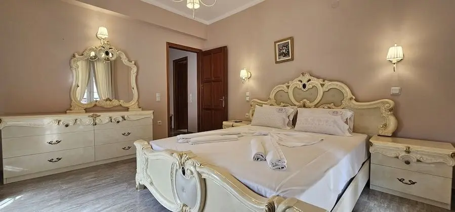 Classic Süit, 1 Yatak Odası, Kısmi Deniz Manzarası