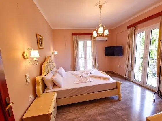 Classic Süit, 1 Yatak Odası, Kısmi Deniz Manzarası