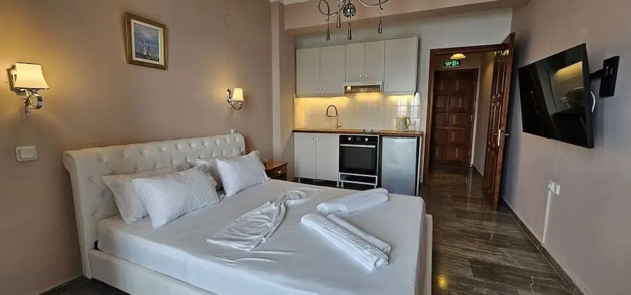 Deluxe Stüdyo Süit