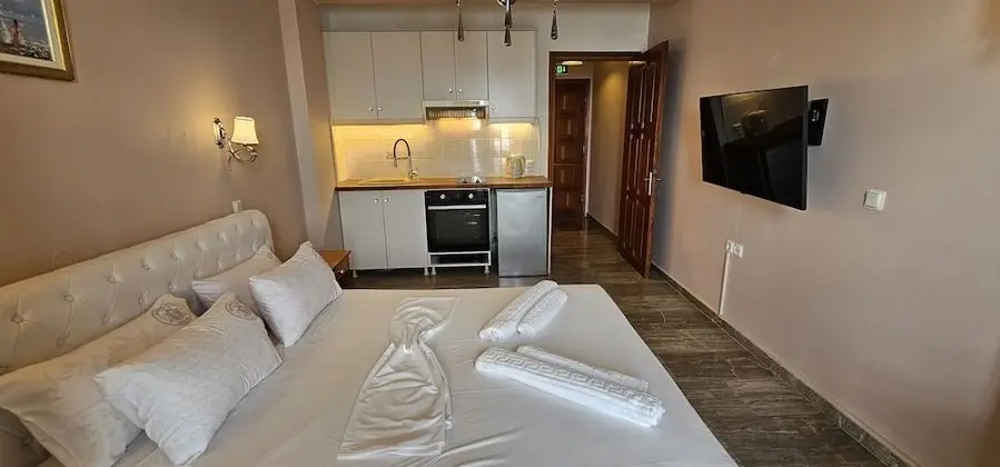 Deluxe Stüdyo Süit