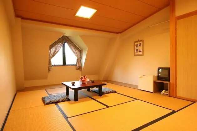 Traditional Oda, Sigara İçilmez, Ortak Banyo (Japanese-Style)