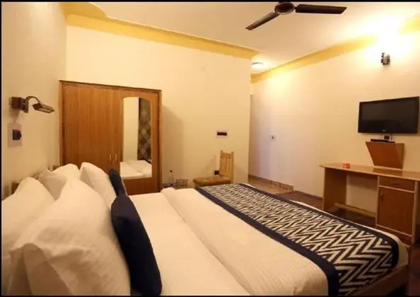 Deluxe Tek Büyük Yataklı Oda, 1 Çift Kişilik Yatak, Sigara İçilmez