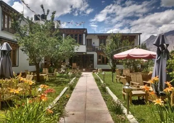 Deluxe Tek Büyük Yataklı Oda, 1 Çift Kişilik Yatak, Sigara İçilmez