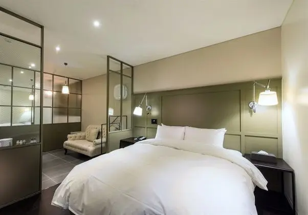 Superior Tek Büyük Yataklı Oda