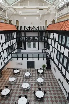 Tek Büyük Yataklı Oda, Engellilere Uygun, Avlu Manzaralı