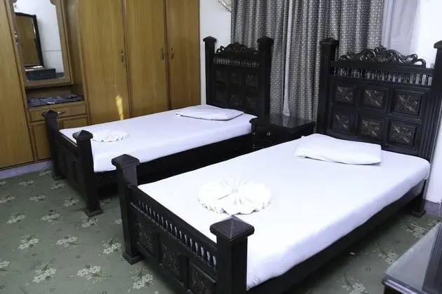 Tek Büyük Yataklı Oda (Budget)