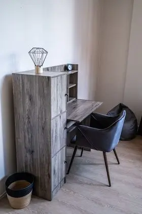 Tek Büyük Yataklı Oda, Ortak Banyo