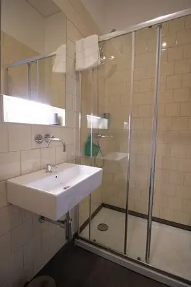 Standard Stüdyo, Şehir Manzaralı (1)