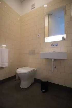 Standard Stüdyo, Şehir Manzaralı (1)