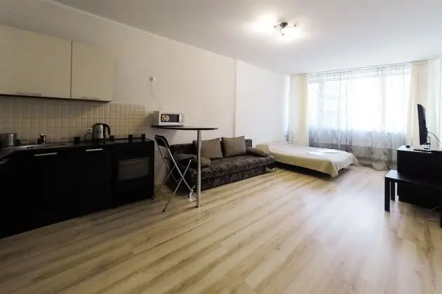 Basic Tek Büyük veya İki Ayrı Yataklı Oda, 1 Çift Kişilik Yatak ve Çekyat, Küçük Mutfak