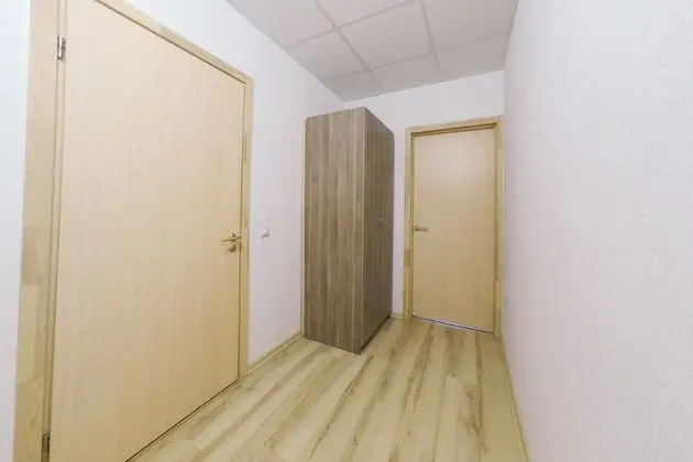 Basic Tek Büyük veya İki Ayrı Yataklı Oda, 1 Çift Kişilik Yatak ve Çekyat, Küçük Mutfak