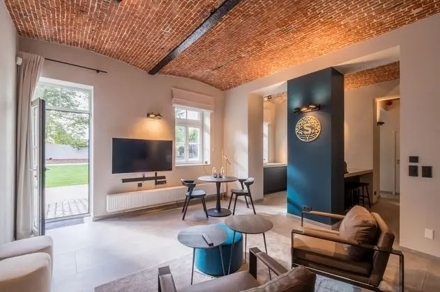 Grand Süit, Bahçe Manzaralı