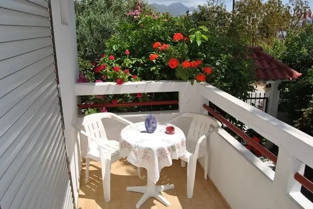Stüdyo (Triple)