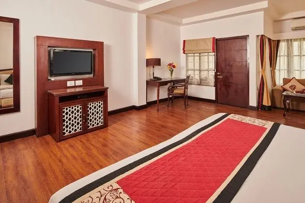Premier Kır Evi