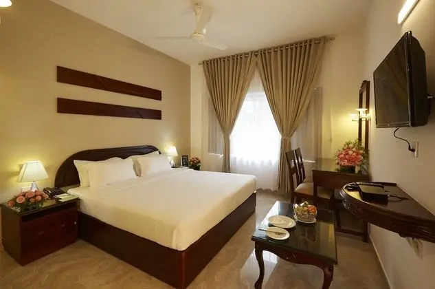 Deluxe Tek Büyük Yataklı Oda, 1 Büyük (Queen) Boy Yatak, Banyolu/Duşlu, Şehir Manzaralı
