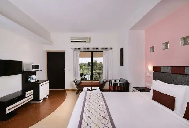 Stüdyo, Bahçe Manzaralı
