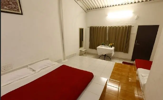 Standard Üç Kişilik Oda