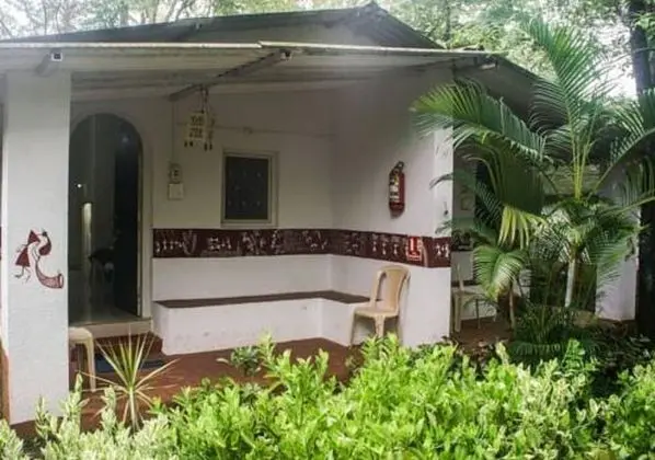 Basic Kır Evi